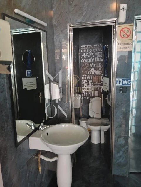 Negócio para Trespasse em Mafamude e Vilar do Paraíso