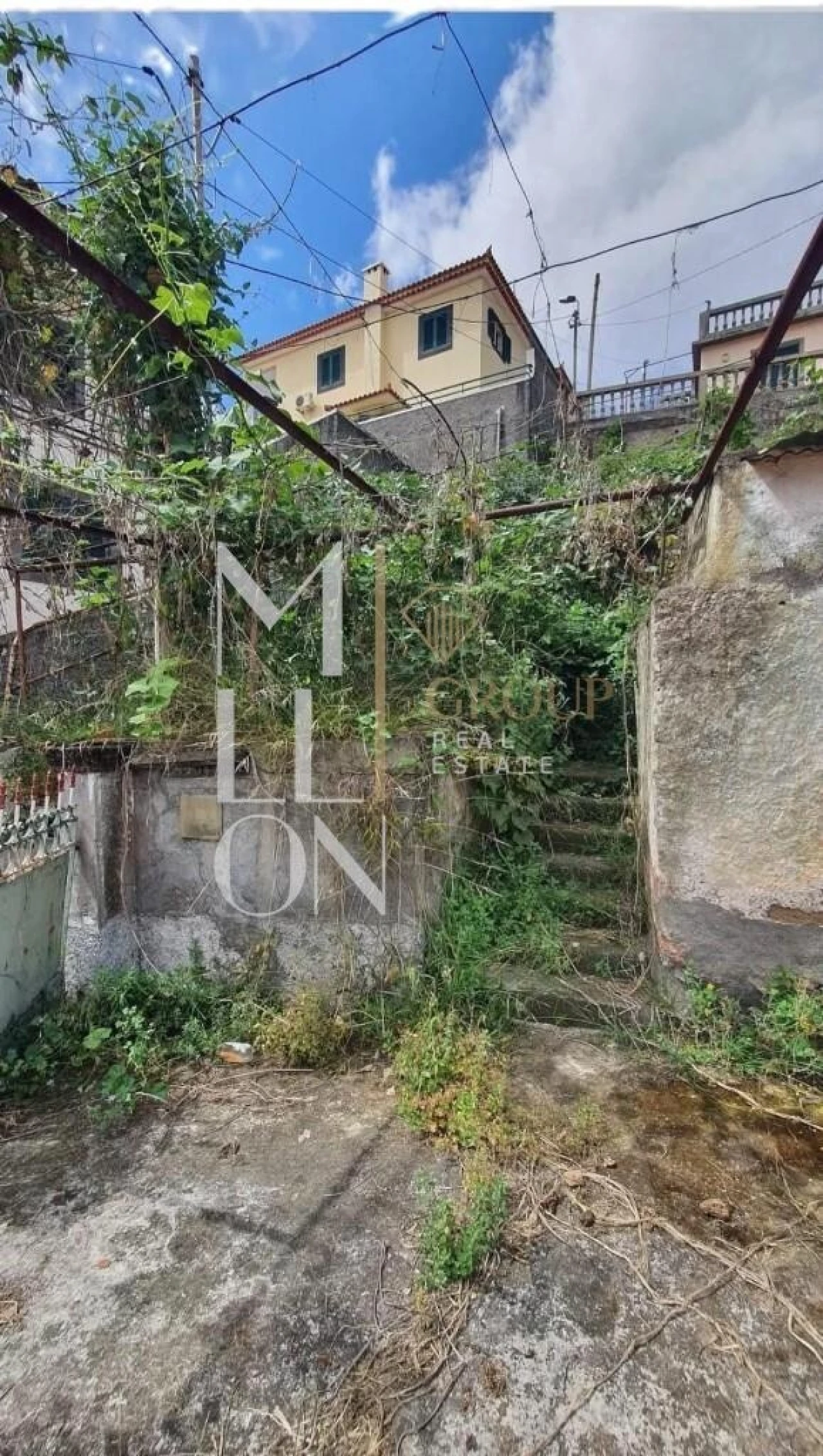 Moradia T2 para Venda em Santo Antonio Foto 2