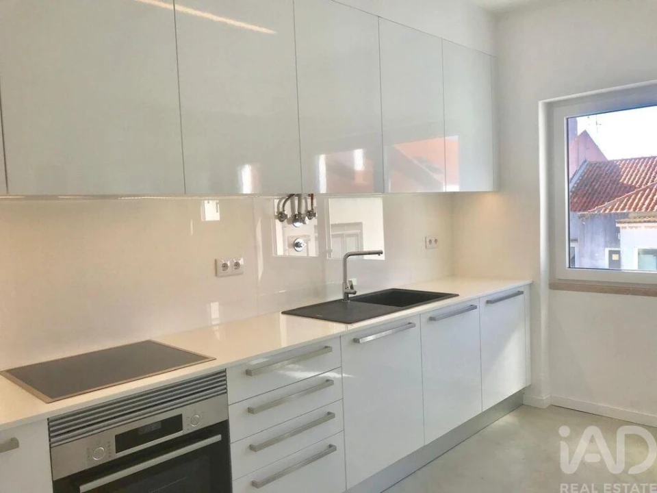 Apartamento T3 para Arrendamento em Oeiras e São Julião da Barra, Paço de Arcos e Caxias Foto 11