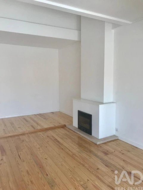 Apartamento T3 para Arrendamento em Oeiras e São Julião da Barra, Paço de Arcos e Caxias