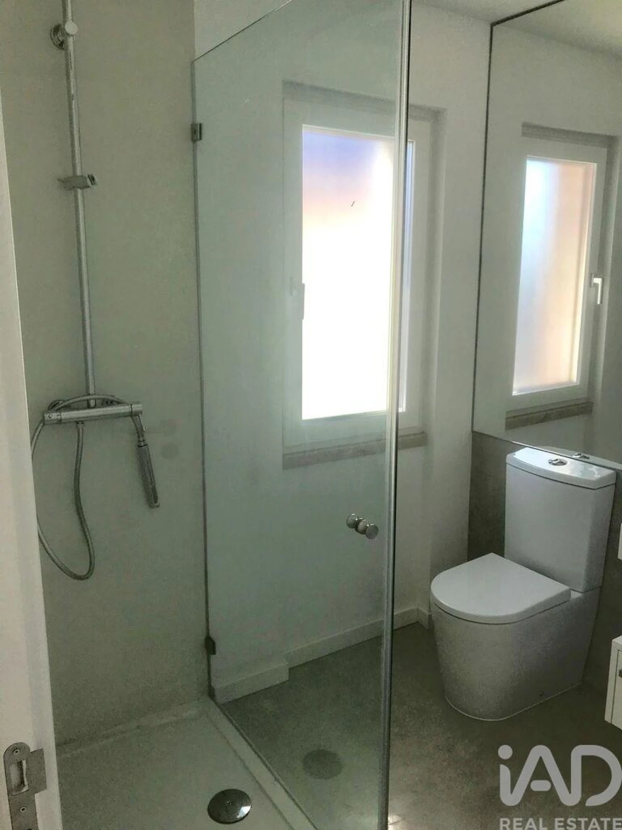 Apartamento T3 para Arrendamento em Oeiras e São Julião da Barra, Paço de Arcos e Caxias Foto 27