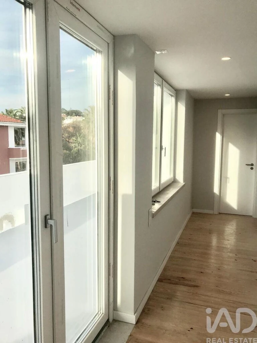 Apartamento T3 para Arrendamento em Oeiras e São Julião da Barra, Paço de Arcos e Caxias Foto 12