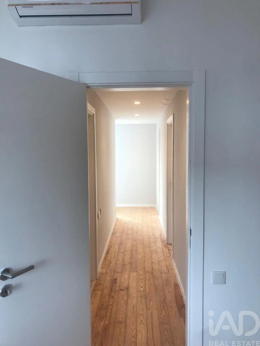 Apartamento T3 para Arrendamento em Oeiras e São Julião da Barra, Paço de Arcos e Caxias Foto 15