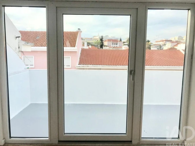 Apartamento T3 para Arrendamento em Oeiras e São Julião da Barra, Paço de Arcos e Caxias Foto 3