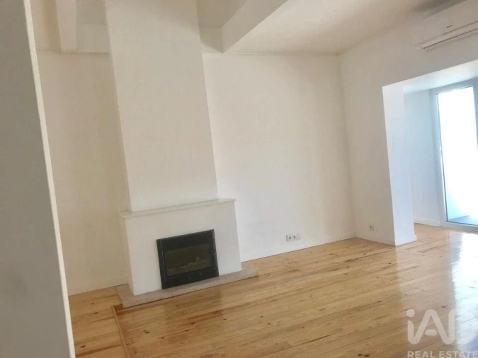 Apartamento T3 para Arrendamento em Oeiras e São Julião da Barra, Paço de Arcos e Caxias Foto 4