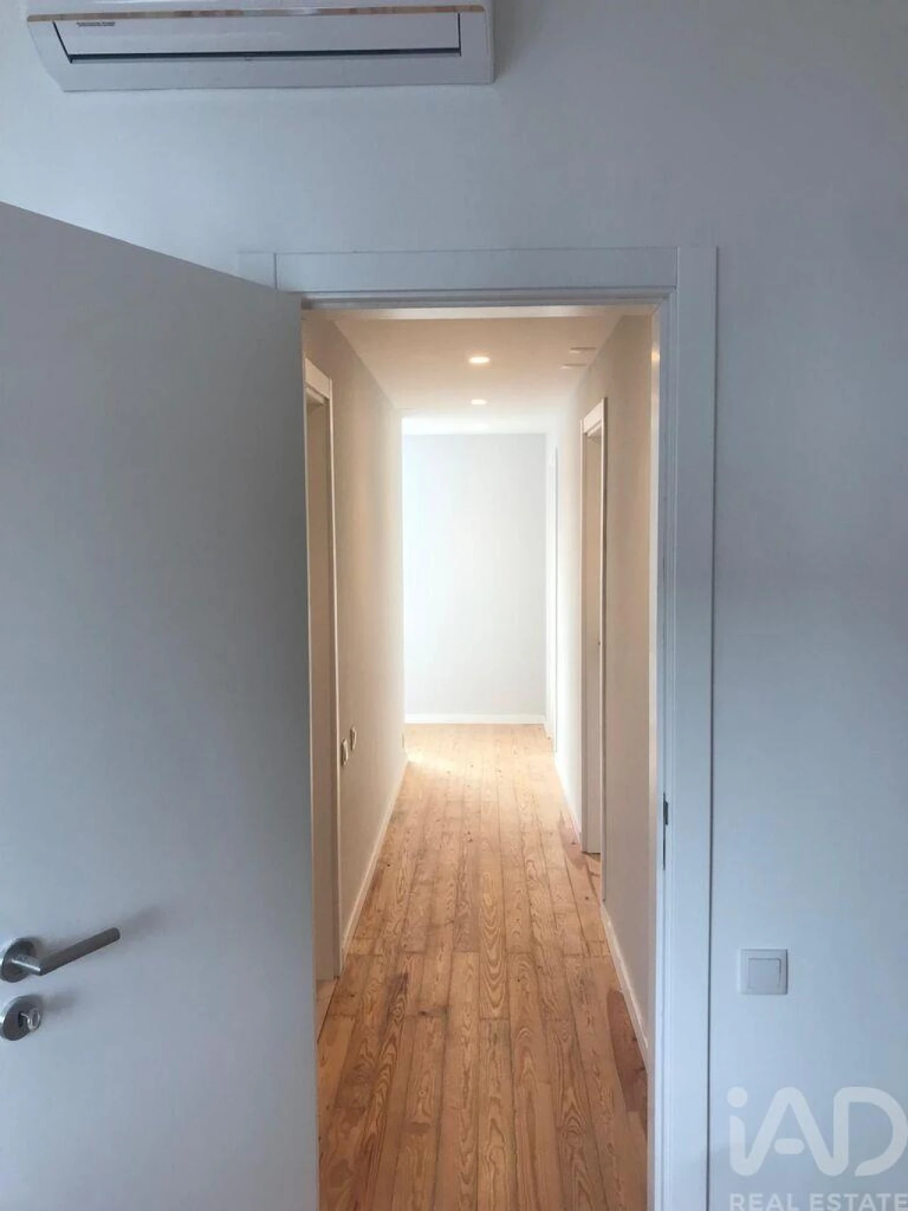 Apartamento T3 para Arrendamento em Oeiras e São Julião da Barra, Paço de Arcos e Caxias Foto 15