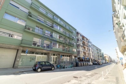Apartamento T4 para Venda em Cedofeita, Santo Ildefonso, Sé, Miragaia, São Nicolau e Vitória
