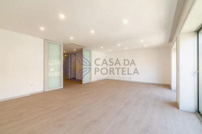 Apartamento T4 para Venda em Cedofeita, Santo Ildefonso, Sé, Miragaia, São Nicolau e Vitória