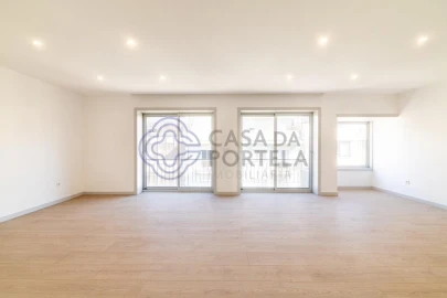 Apartamento T4 para Venda em Cedofeita, Santo Ildefonso, Sé, Miragaia, São Nicolau e Vitória