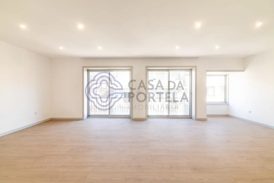 Apartamento T4 para Venda em Cedofeita, Santo Ildefonso, Sé, Miragaia, São Nicolau e Vitória Foto 6