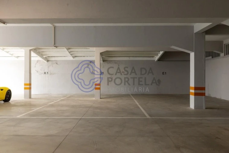 Apartamento T4 para Venda em Cedofeita, Santo Ildefonso, Sé, Miragaia, São Nicolau e Vitória Foto 29