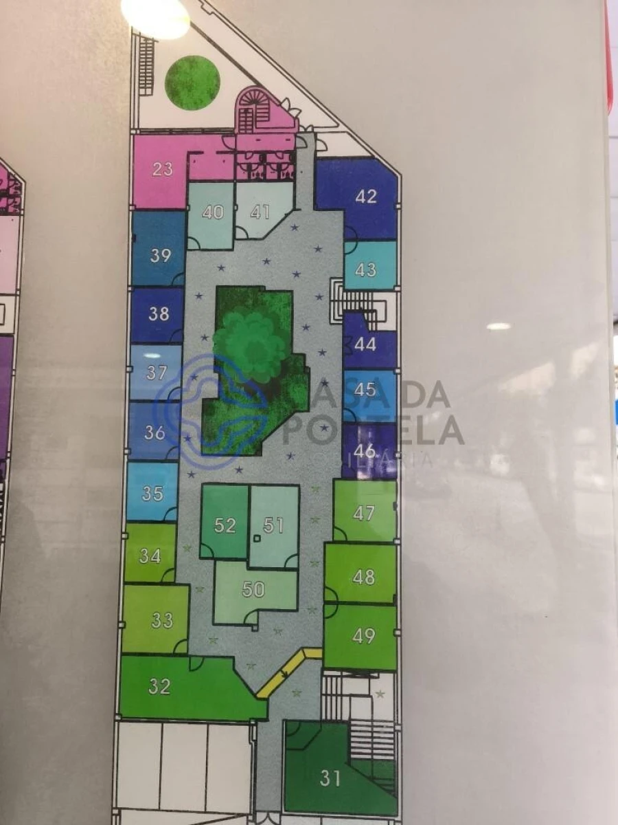 Loja para Venda em Cedofeita, Santo Ildefonso, Sé, Miragaia, São Nicolau e Vitória Foto 4