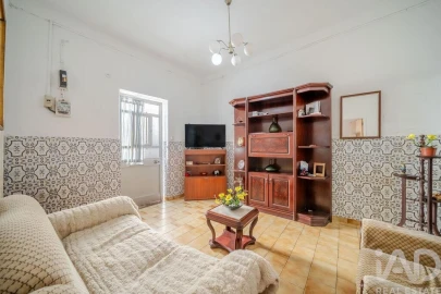 Moradia T1 para Venda em Moncarapacho e Fuseta