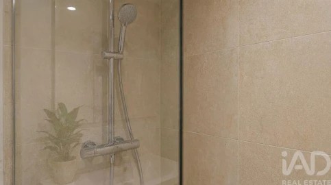 Moradia T2 para Venda em Santo Antonio dos Olivais