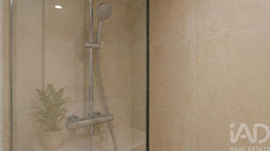 Moradia T2 para Venda em Santo Antonio dos Olivais Foto 15