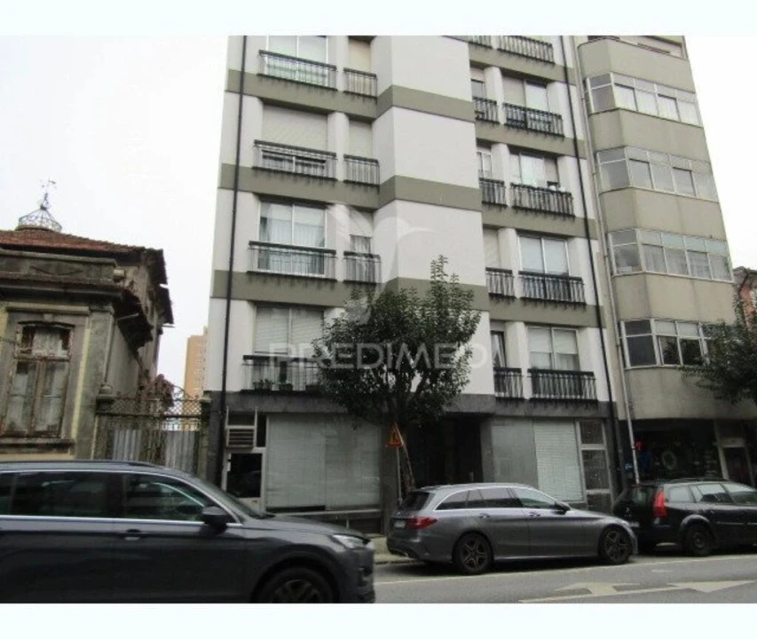 Loja para Venda em Cedofeita, Santo Ildefonso, Sé, Miragaia, São Nicolau e Vitória Foto 1