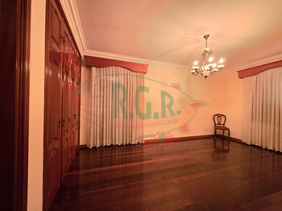 Moradia T4 para Venda em Gondomar (São Cosme), Valbom e Jovim Foto 25