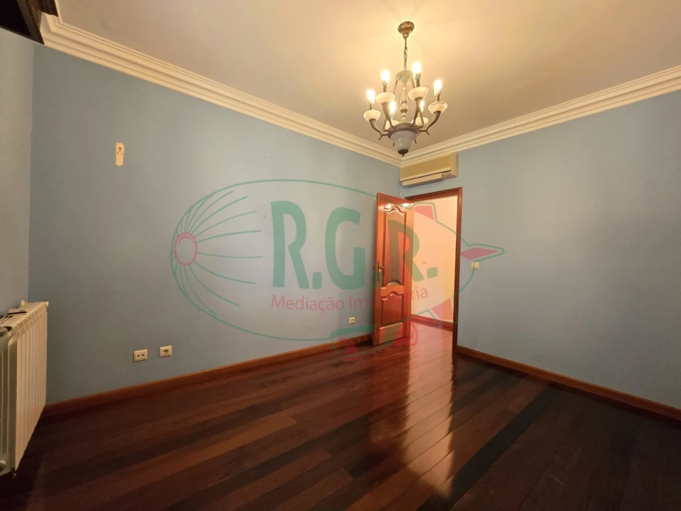 Moradia T4 para Venda em Gondomar (São Cosme), Valbom e Jovim Foto 40