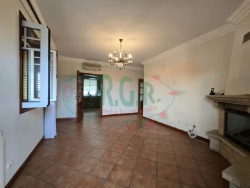 Moradia T4 para Venda em Gondomar (São Cosme), Valbom e Jovim