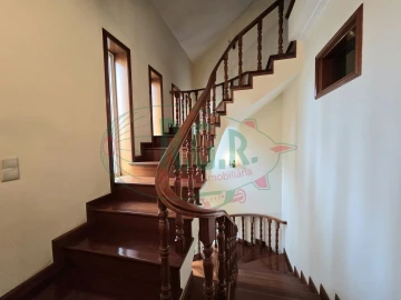 Moradia T4 para Venda em Gondomar (São Cosme), Valbom e Jovim