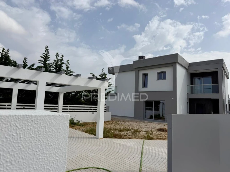 Moradia T4 para Venda em Azeitão (São Lourenço e São Simão) Foto 20