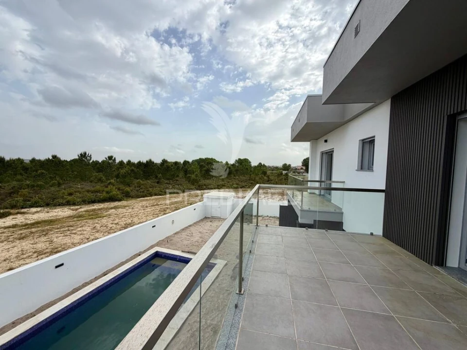 Moradia T4 para Venda em Azeitão (São Lourenço e São Simão) Foto 12