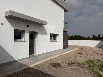 Moradia T4 para Venda em Azeitão (São Lourenço e São Simão)