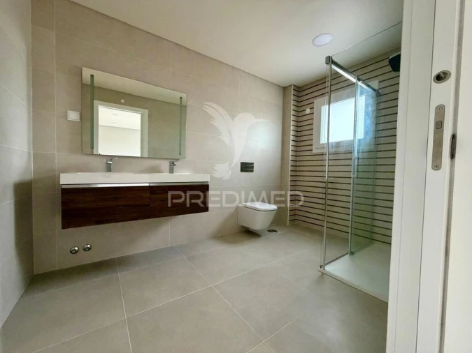 Moradia T4 para Venda em Azeitão (São Lourenço e São Simão) Foto 9