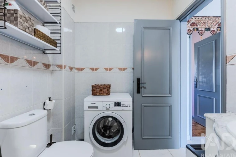 Apartamento T2 para Venda em Silveira Foto 31