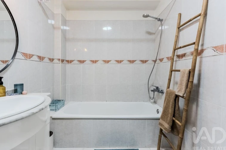 Apartamento T2 para Venda em Silveira Foto 30