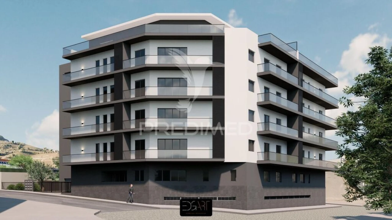 Apartamento T3 para Venda em Peso da Régua e Godim Foto 1