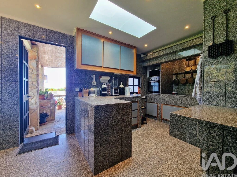 Moradia para Venda em Santa Barbara de Nexe Foto 3