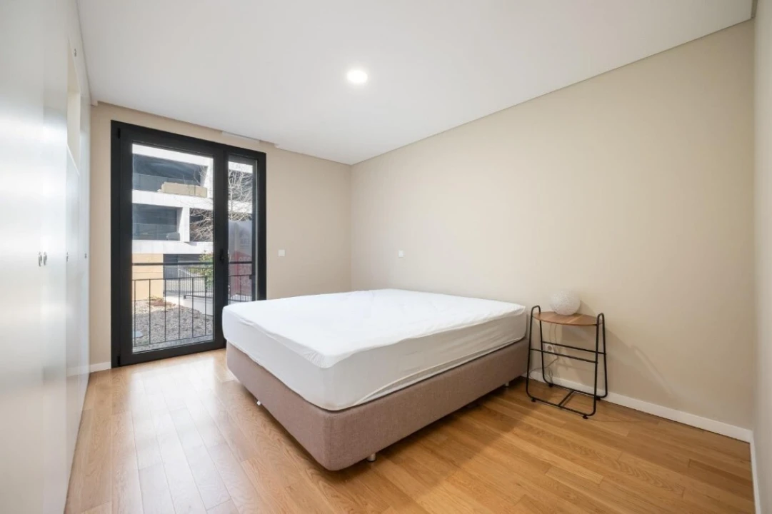 Apartamento T3 para Venda em Santo Antonio dos Olivais Foto 15