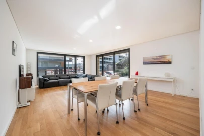 Apartamento T3 para Venda em Santo Antonio dos Olivais