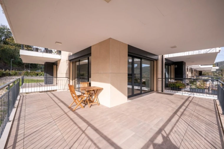 Apartamento T3 para Venda em Santo Antonio dos Olivais Foto 11