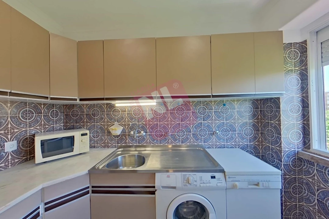 Apartamento T2 para Arrendamento em Benfica Foto 20