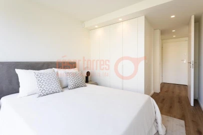 Apartamento T1 para Venda em Arcozelo
