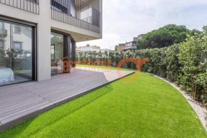 Apartamento T1 para Venda em Arcozelo