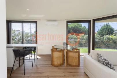 Apartamento T1 para Venda em Arcozelo