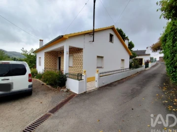 Moradia T2 para Venda em São Salvador da Aramenha