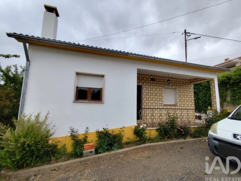 Moradia T2 para Venda em São Salvador da Aramenha Foto 1