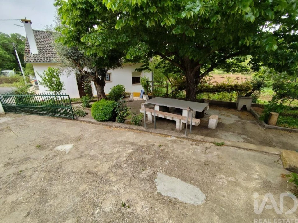 Moradia T2 para Venda em São Salvador da Aramenha Foto 5