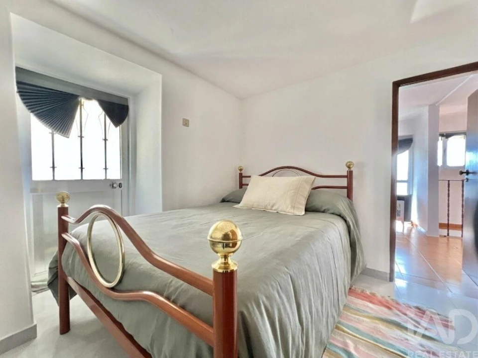 Moradia T3 para Venda em Gosende Foto 13