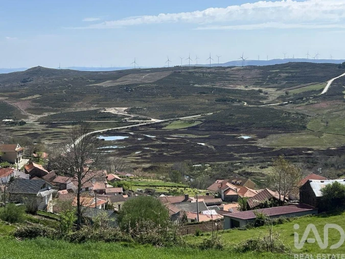 Moradia T3 para Venda em Gosende Foto 19