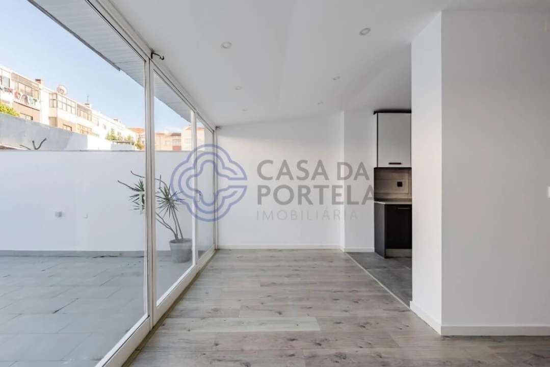 Apartamento T1 para Venda em Alto do Seixalinho, Santo André e Verderena Foto 28