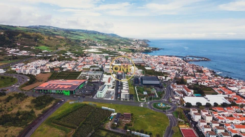 Terreno para Venda em Vila Franca do Campo (São Miguel)