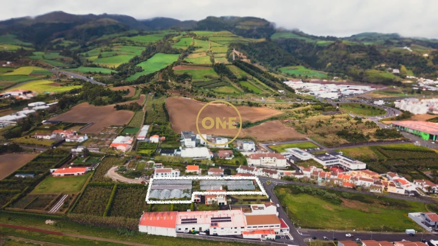 Terreno para Venda em Vila Franca do Campo (São Miguel) Foto 4