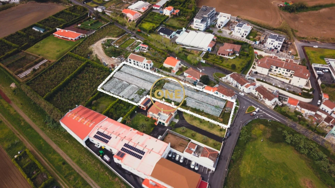 Terreno para Venda em Vila Franca do Campo (São Miguel) Foto 9