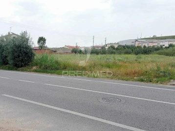 Terreno para Venda em Parceiros e Azoia