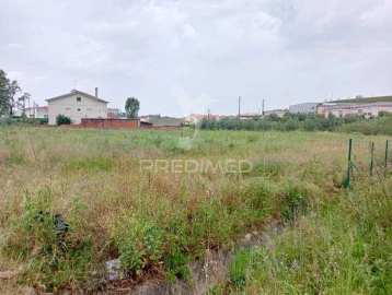 Terreno para Venda em Parceiros e Azoia